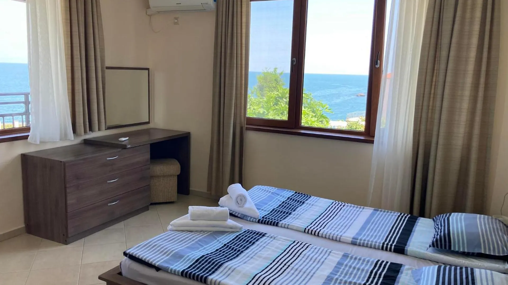 Apolon Complex Aparthotel Sozopol Bulgaria
